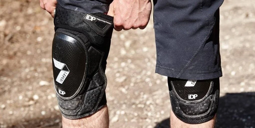 How to Wash Knee Pads