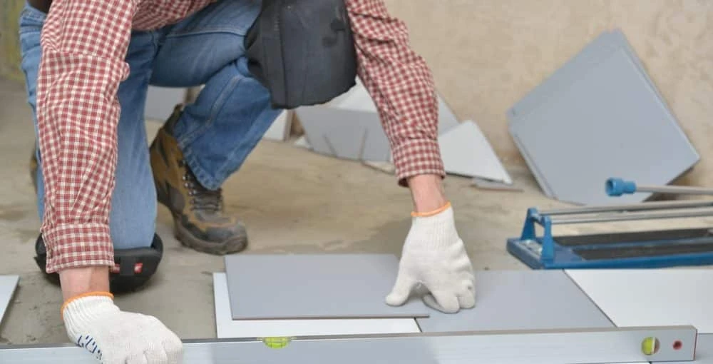 Best Knee Pads for Roofing